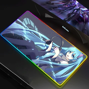 Подложка за Мишка Аниме Vocaloid LED RGB Голям XXL Геймър Противоскользящий Гумена Подложка Слот Подложки за RGB Клавиатура на Лаптоп Компютърни Настолни Подложки
