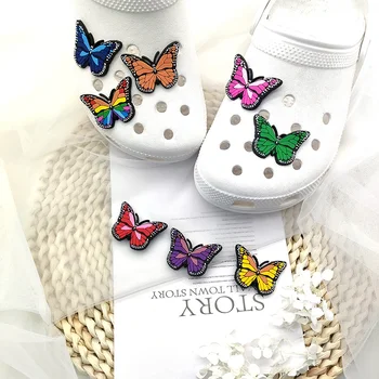 8 Опаковки забавни PVC Пеперуди с Висулки във формата на Крокодил, Украса За Обувки, Красива Ръчно Обтегач, Градински Аксесоари за обувки JIBZ, Коледни подаръци 0