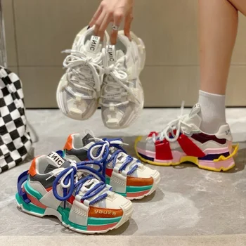 Дамски обувки, Новост 2022 г., дизайн в тон, Дишащи обувки на Дебела Подметка, Контрастен цвят на Дъгата, Увеличава Ежедневни дамски маратонки