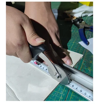60 мм Ръчно Ротационен Нож KT Дъска PVC Лист Реклама през Цялата Машина Прорезна Валяк Гъвкав Банер Хартиена Кърпа Кожена Нож 5